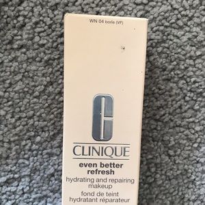 Clinique Even Better Refresh Foundation